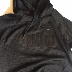 Puma pullover, RIHANNA would not be happy with me!